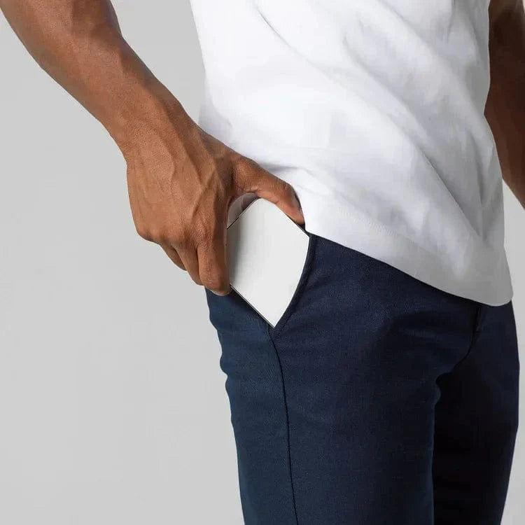 Essentiële Performance Chino (1 + 1 GRATIS)